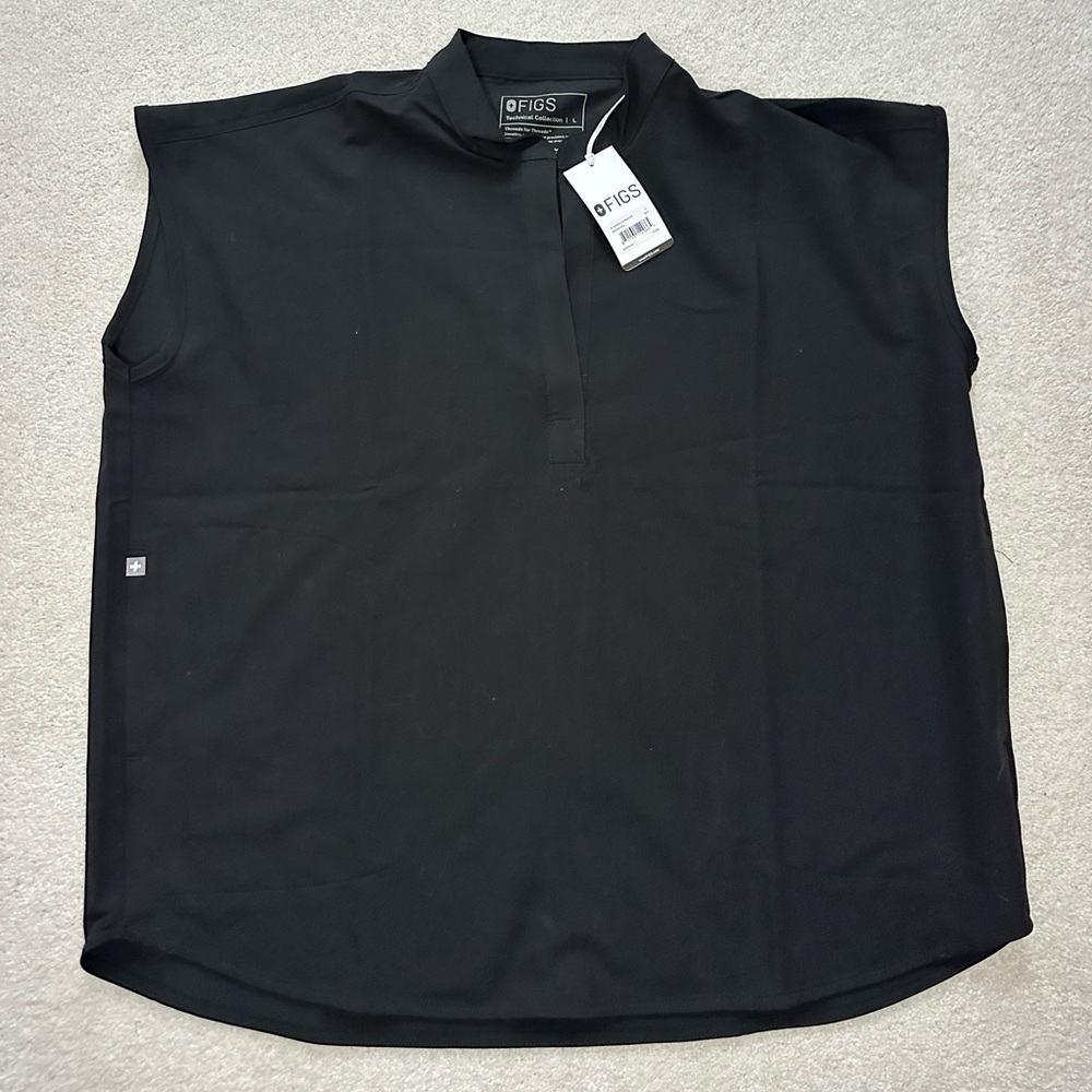 NWT Figs Rafaela Oversized Black Scrub Top